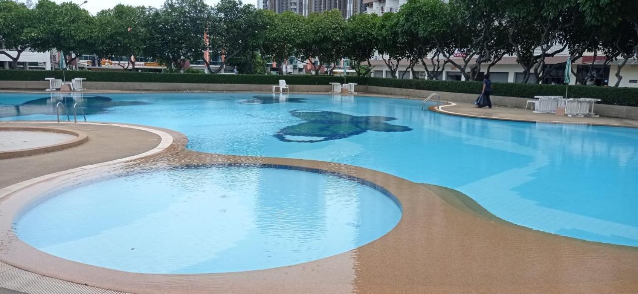 Live The Beachlife In Jomtien Beach Condo, Pattaya Exteriör bild